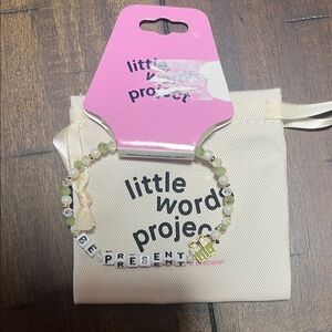 Little Words Project 'Be Present' Bracelet - Green and White